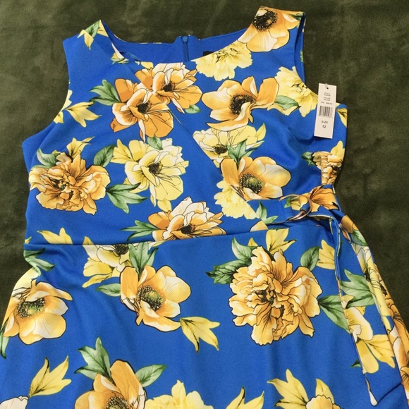 Glamour - Blue Sleeveless Floral Dress - Picture 7 of 7